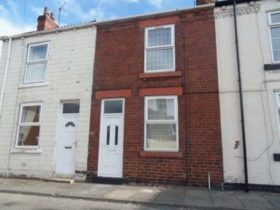 2 bedroom Terraced t...